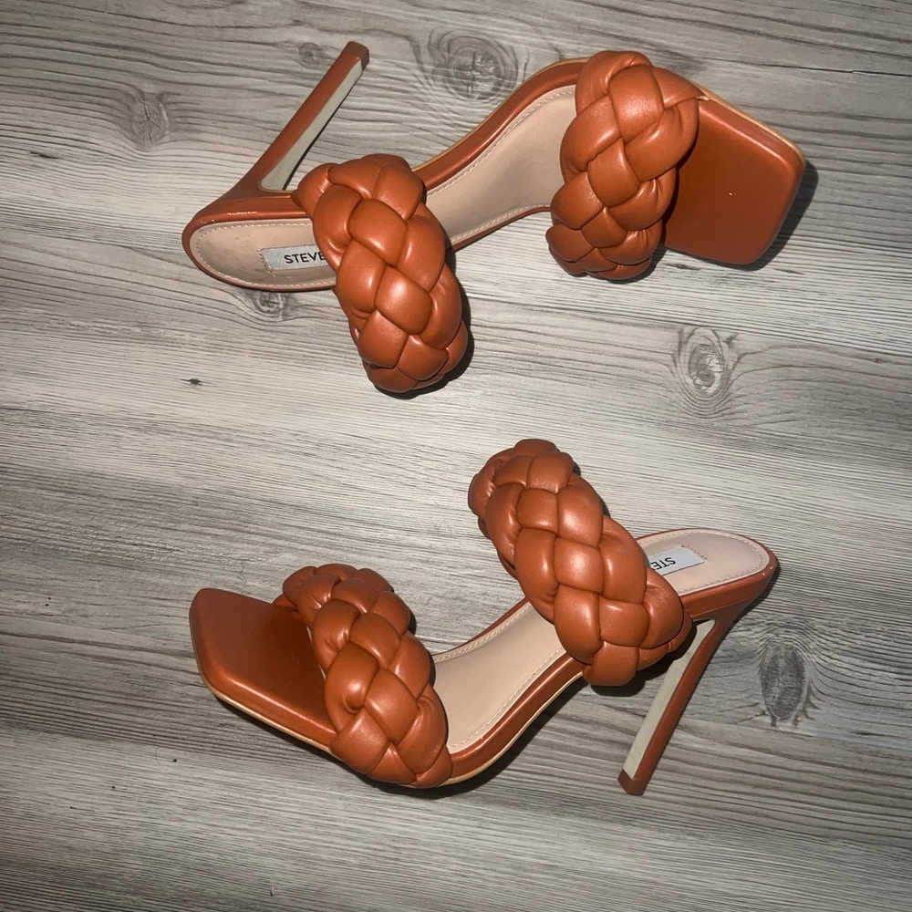 STEVE MADDEN Kenley-Cognac Woven Slide Toe Stiletto Slip On Heeled Sandal 7.5